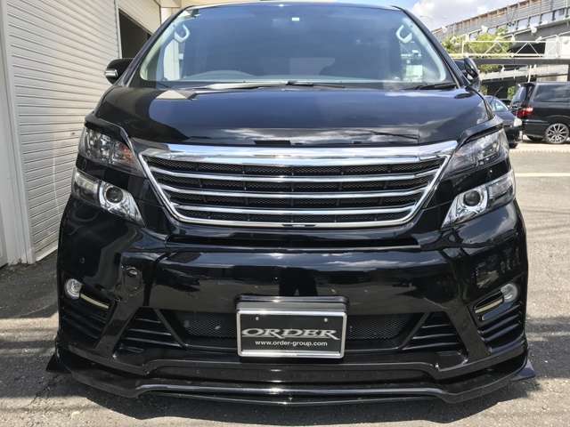 2009 Toyota Vellfire – thumbnail 3