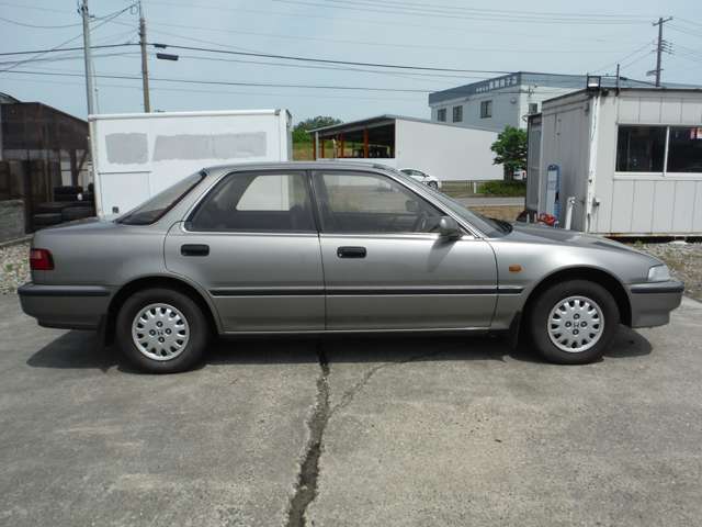 1990 Honda Integra Sedan – thumbnail 4