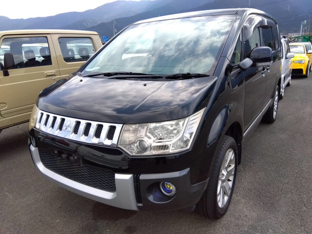 2008 Mitsubishi Delica D:5