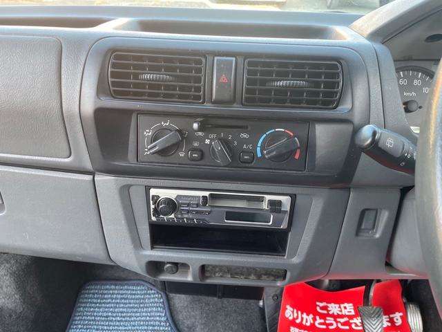 2003 Mitsubishi Town Box – thumbnail 3