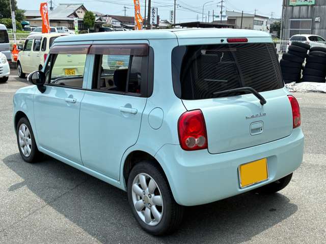 2010 Suzuki Alto Lapin – thumbnail 3