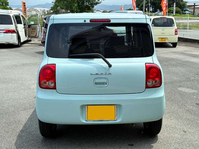 2010 Suzuki Alto Lapin – thumbnail 4