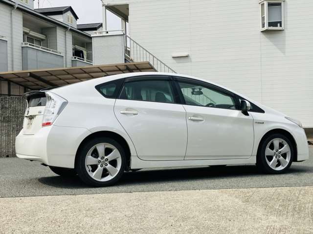 2009 Toyota Prius – thumbnail 3