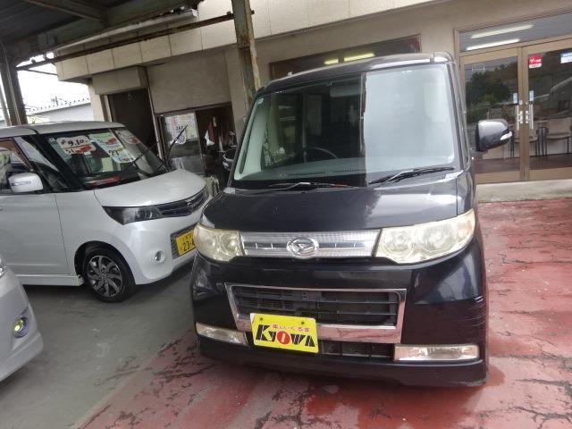 2010 Daihatsu Tanto – thumbnail 4