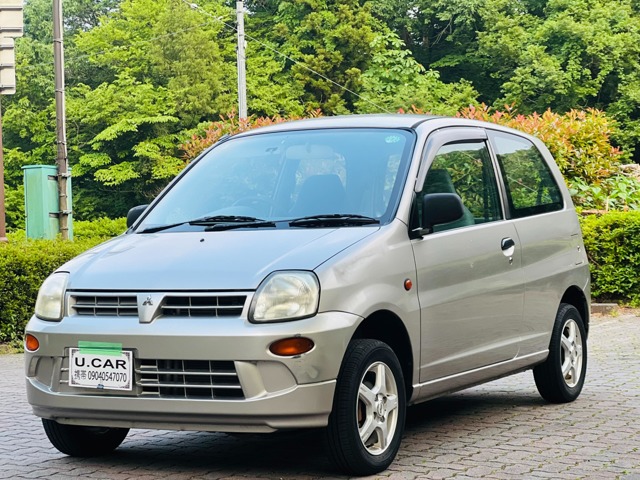 2002 Mitsubishi Minica