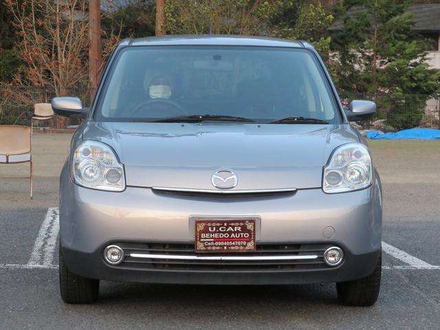2008 Mazda Verisa – thumbnail 2