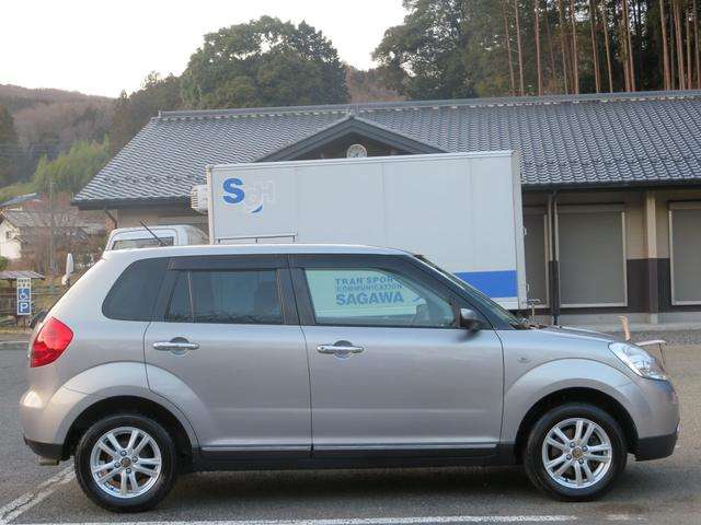 2008 Mazda Verisa – thumbnail 4