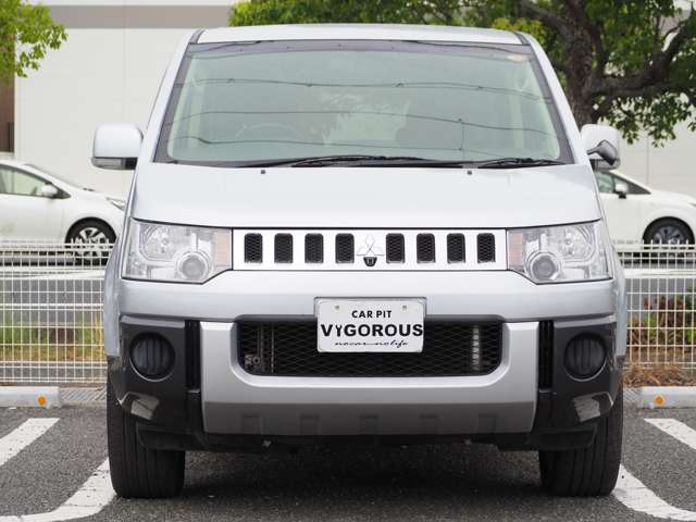 2008 Mitsubishi Delica D:5 – thumbnail 4