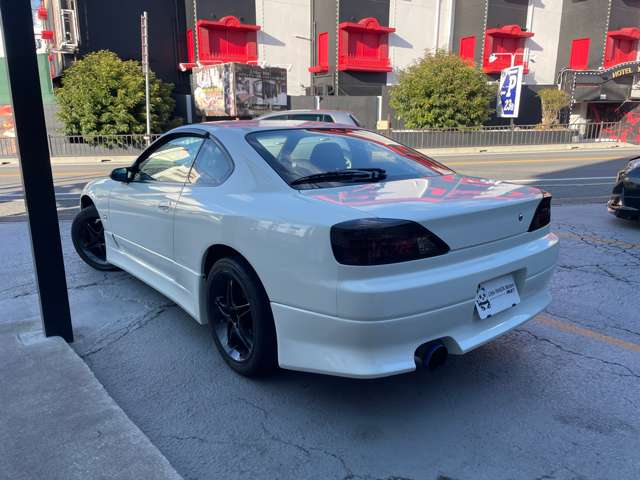1999 Nissan Silvia – thumbnail 3