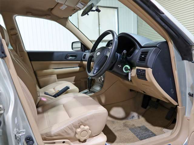 2004 Subaru Forester – thumbnail 3