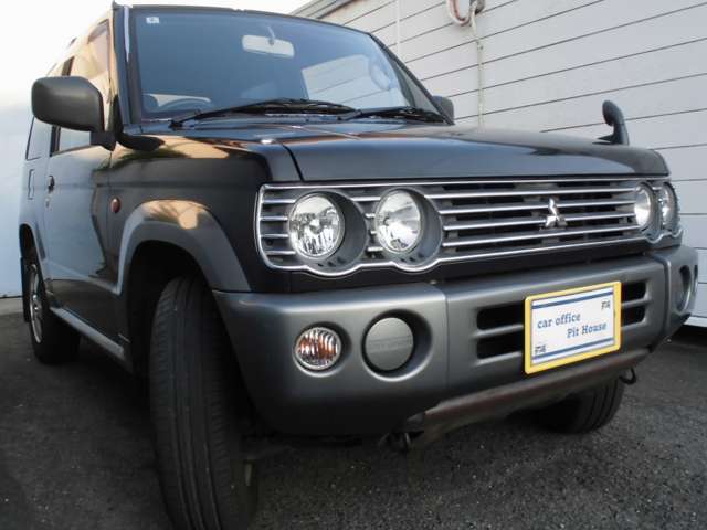 2002 Mitsubishi Pajero Mini – thumbnail 2