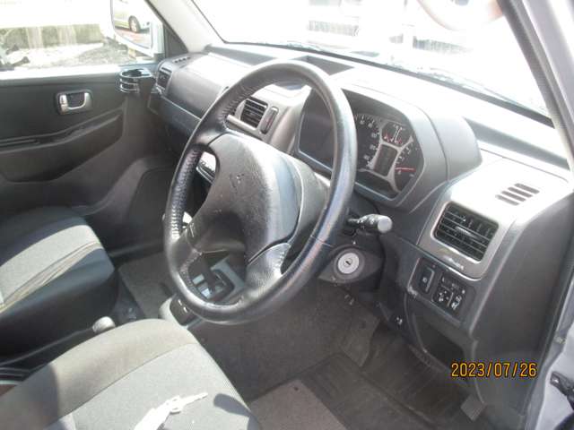 2006 Mitsubishi Pajero Mini – thumbnail 3