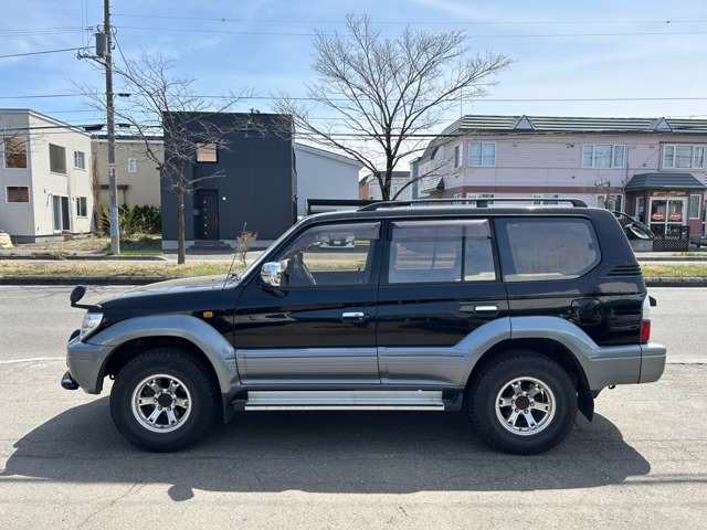 2002 Toyota Land Cruiser Prado – thumbnail 2