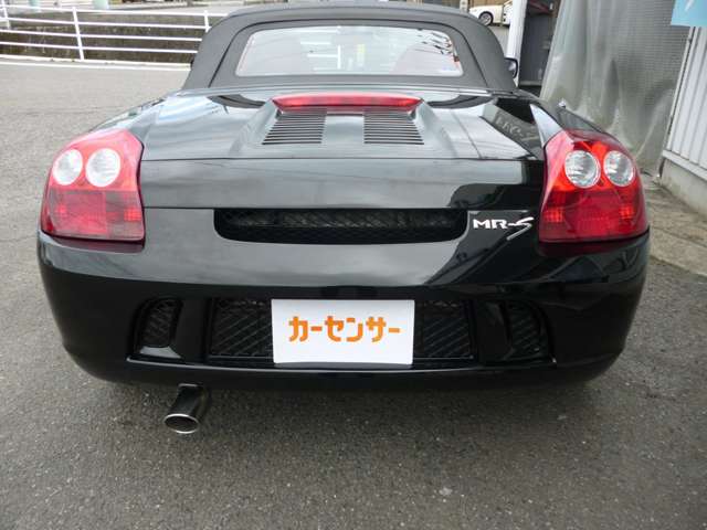 2004 Toyota MR-S – thumbnail 4