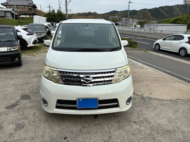 2009 Nissan Serena