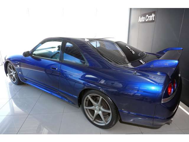 1996 Nissan Skyline GT-R – thumbnail 3