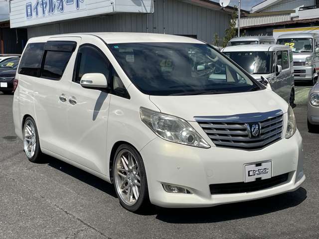 2008 Toyota Alphard – thumbnail 2