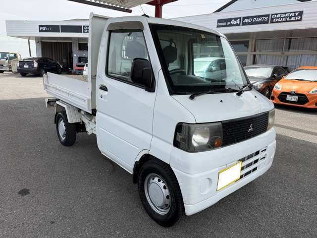 2007 Mitsubishi Minicab Truck