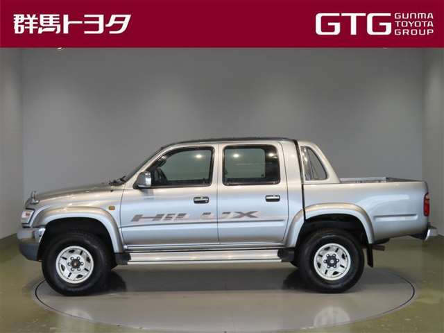 2003 Toyota Hilux – thumbnail 4