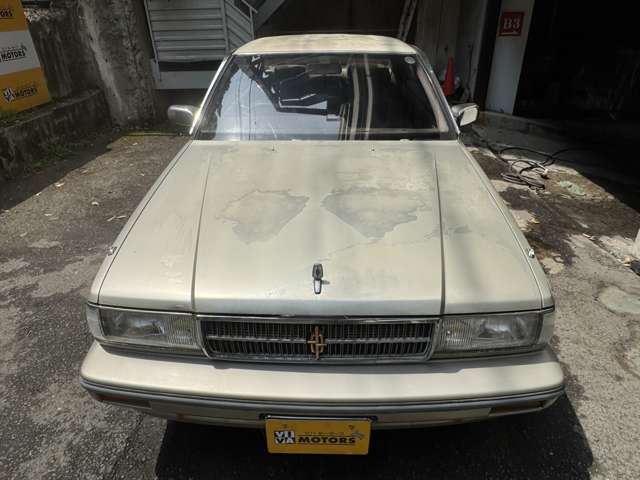 1990 Nissan Cedric – thumbnail 3