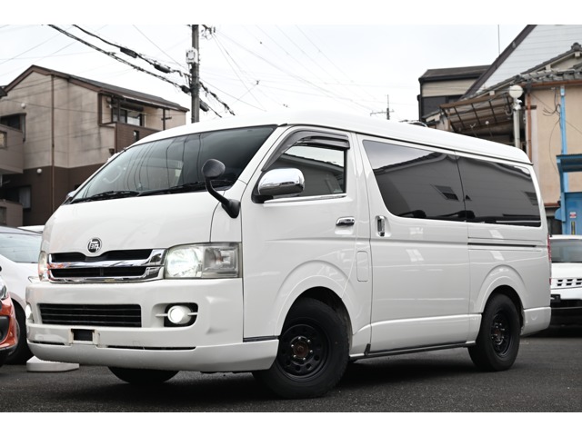 2008 Toyota Hiace