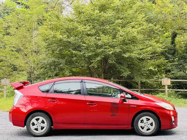 2010 Toyota Prius – thumbnail 4