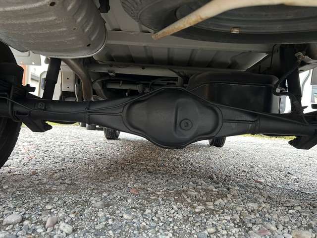 2005 Suzuki Carry – thumbnail 3