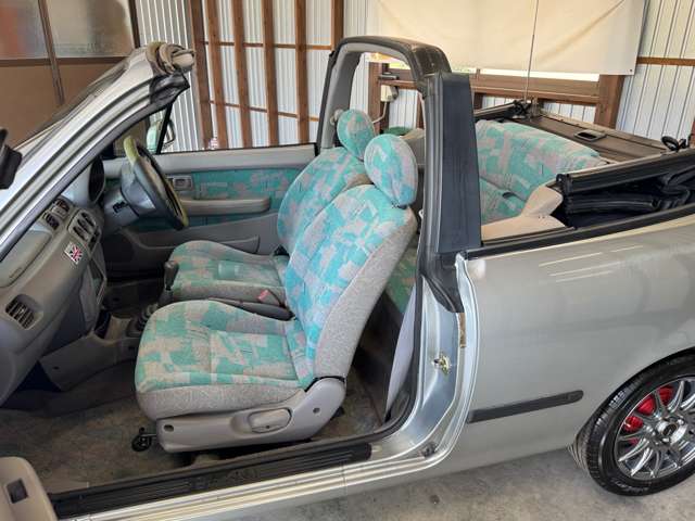 1997 Nissan March Cabriolet – thumbnail 4