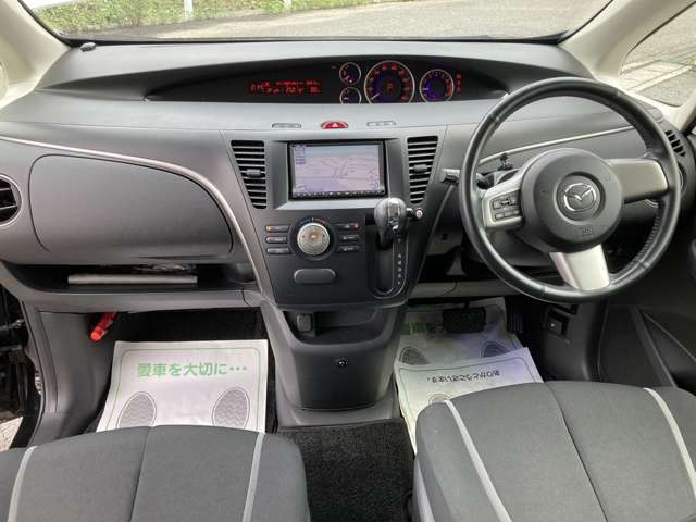 2009 Mazda Biante – thumbnail 2