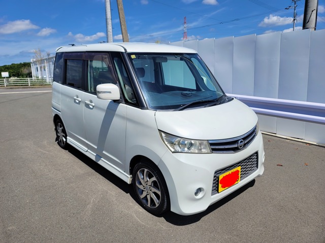 2010 Nissan Roox