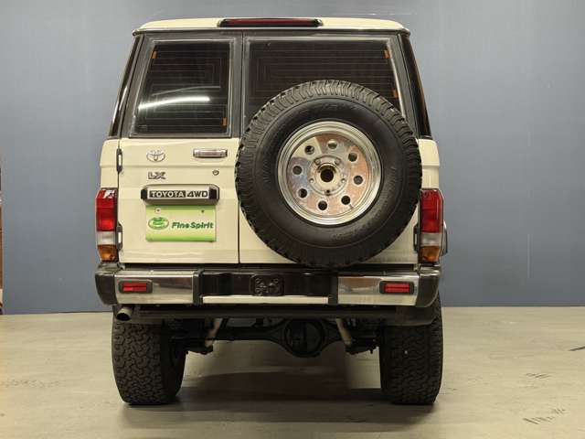 2000 Toyota Land Cruiser 70 – thumbnail 4