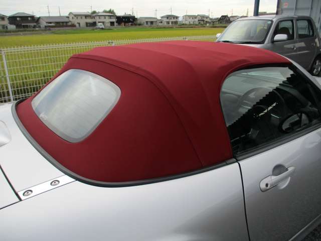 2005 Mazda Roadster – thumbnail 2