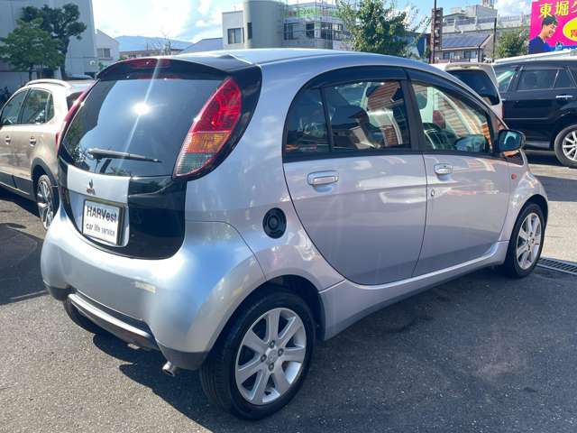 2006 Mitsubishi i – thumbnail 2