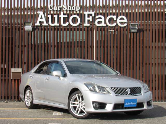 2010 Toyota Crown Athlete – thumbnail 3