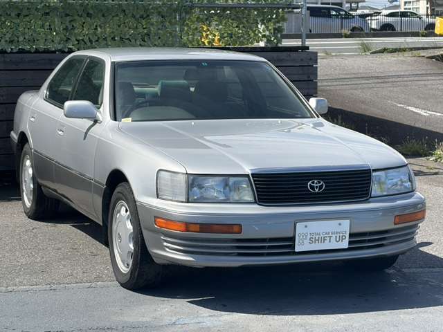 1993 Toyota Celsior – thumbnail 3