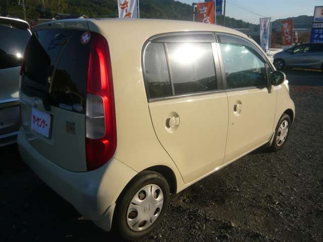 2004 Honda Life – thumbnail 4