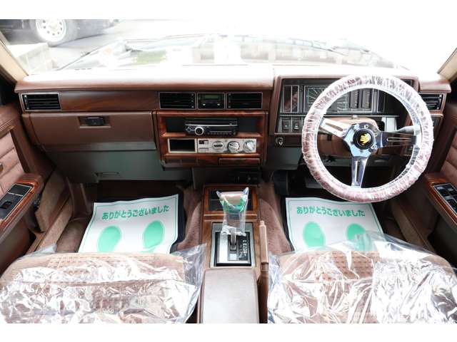 1990 Nissan Cedric Wagon – thumbnail 3
