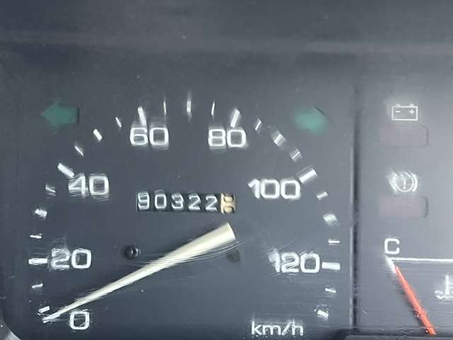 1990 Daihatsu Hijet Van – thumbnail 2