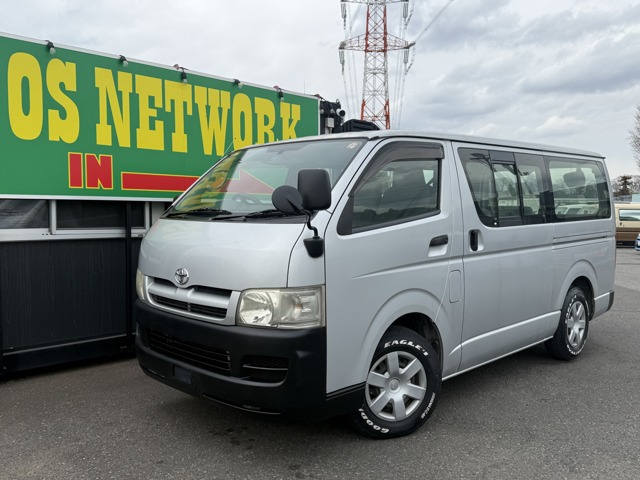 2006 Toyota Hiace