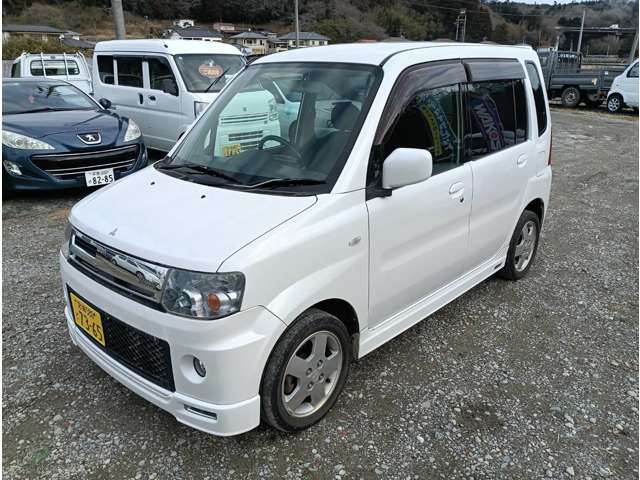 2009 Mitsubishi Toppo – thumbnail 4