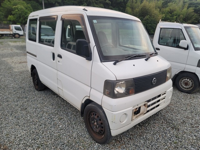 2003 Nissan Clipper