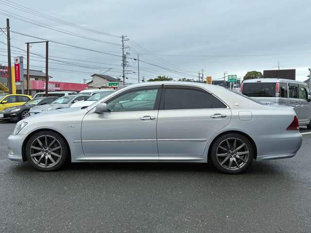 2007 Toyota Crown Athlete – thumbnail 3