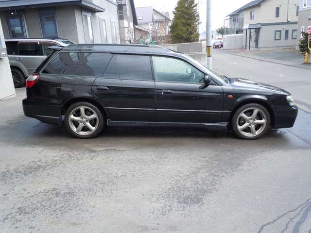 2002 Subaru Legacy Touring Wagon – thumbnail 4