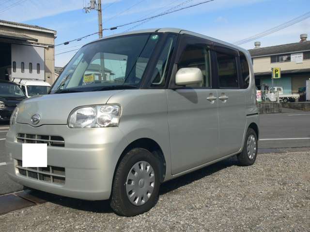 2009 Daihatsu Tanto – thumbnail 2