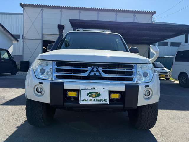 2008 Mitsubishi Pajero – thumbnail 4