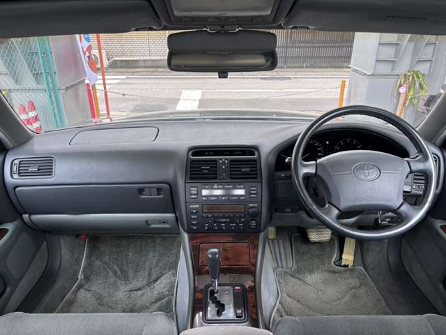 1995 Toyota Celsior – thumbnail 4
