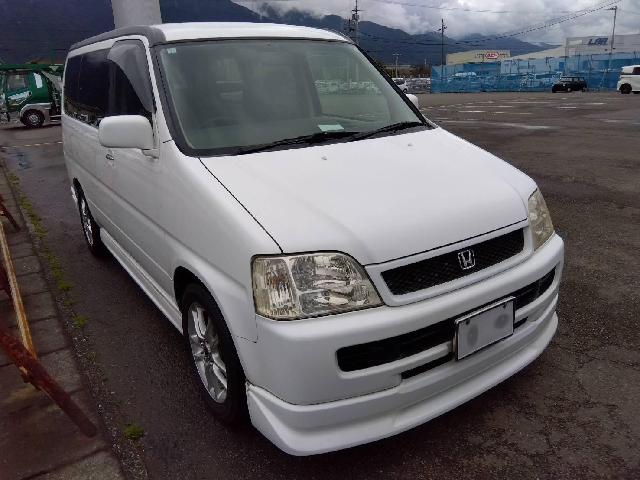 2001 Honda Stepwgn – thumbnail 4