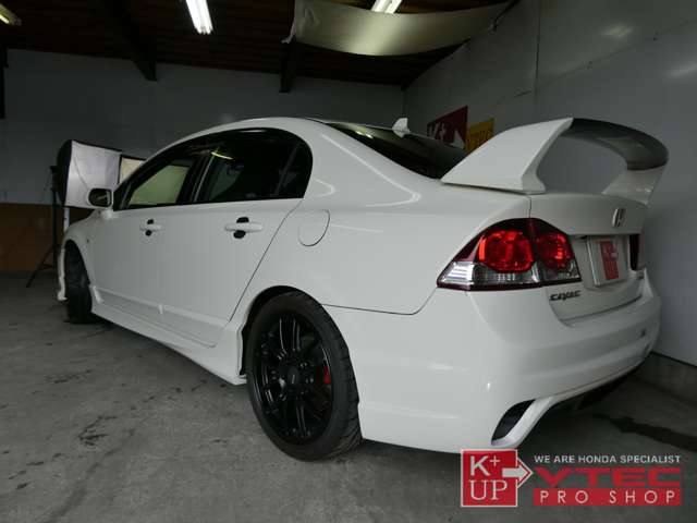 2010 Honda Civic Type R – thumbnail 4