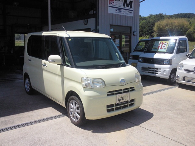 2010 Daihatsu Tanto