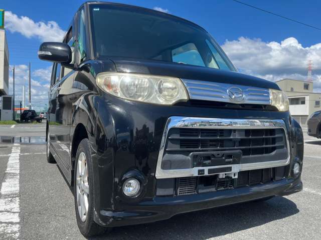 2010 Daihatsu Tanto – thumbnail 3